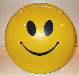 smile1.jpg (16938 bytes)